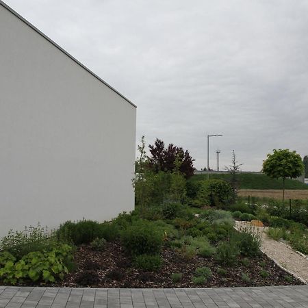 Apartmany Hluboka Nad Vltavou S Vyhledem Na Zamek Esterno foto