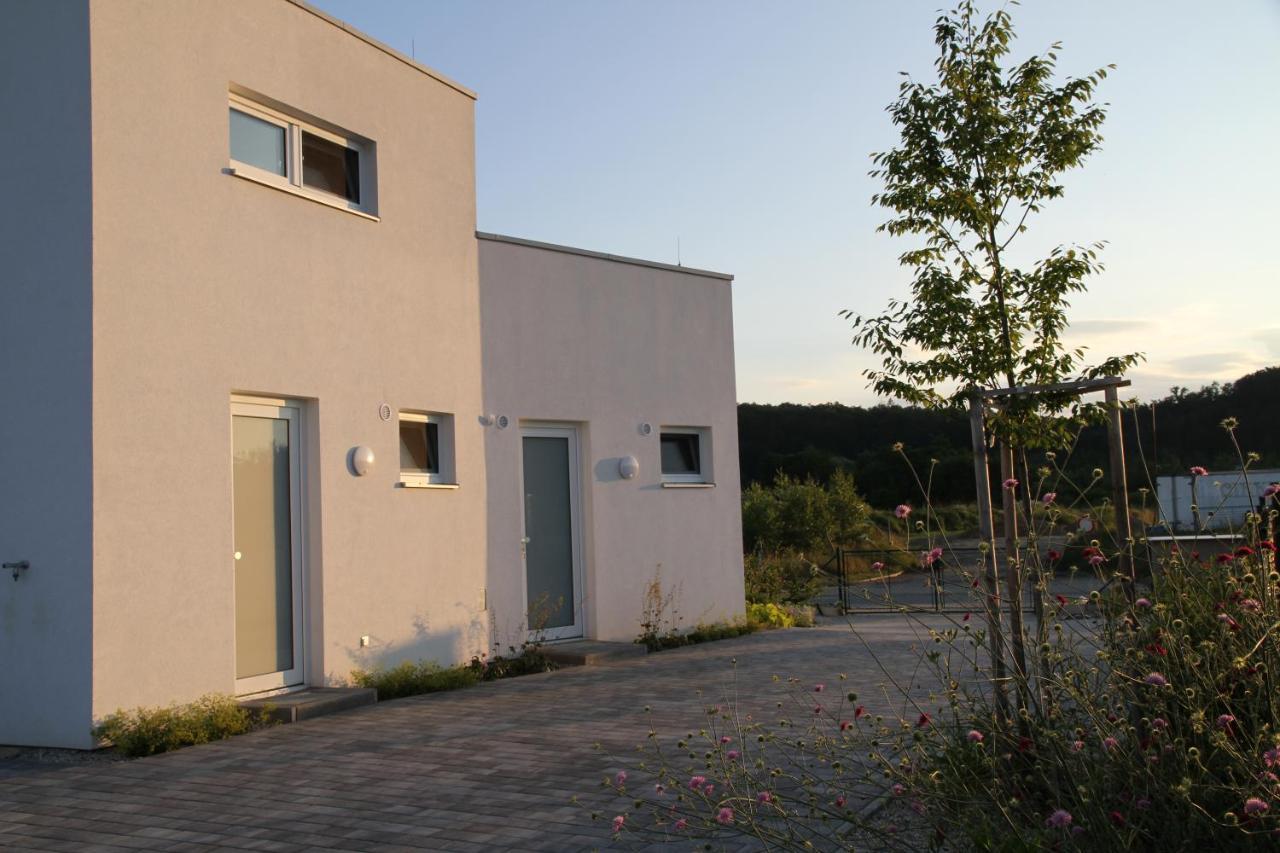 Apartmany Hluboka Nad Vltavou S Vyhledem Na Zamek Esterno foto