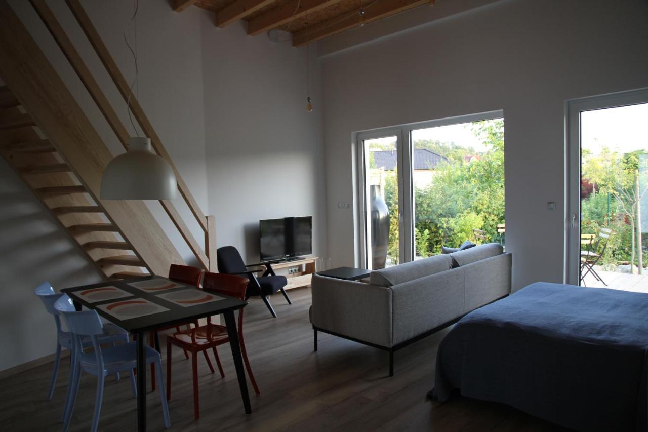 Apartmany Hluboka Nad Vltavou S Vyhledem Na Zamek Esterno foto